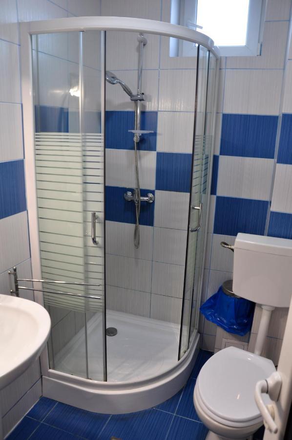 Hotel Manea Orşova Esterno foto