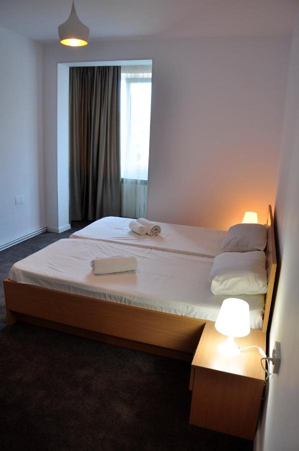 Hotel Manea Orşova Esterno foto