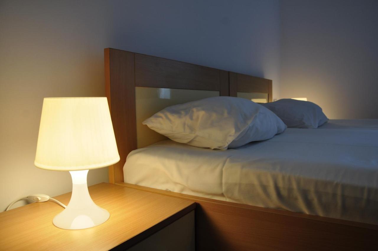 Hotel Manea Orşova Esterno foto