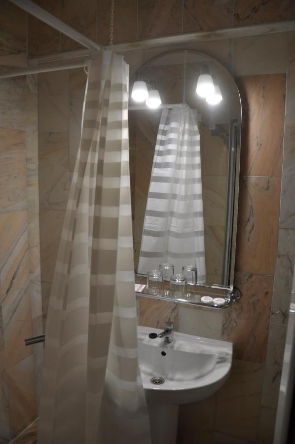 Hotel Manea Orşova Esterno foto