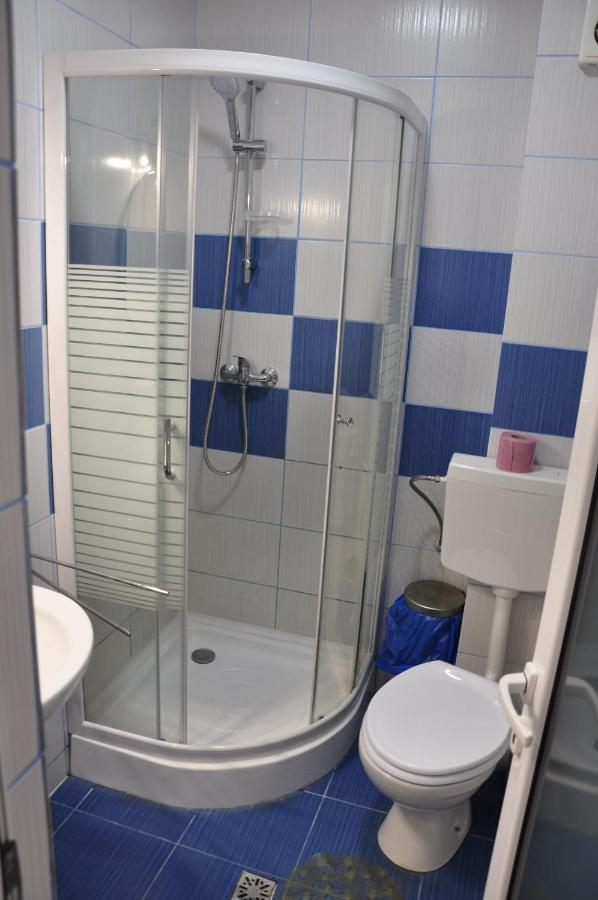 Hotel Manea Orşova Esterno foto