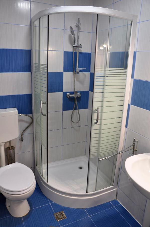 Hotel Manea Orşova Esterno foto